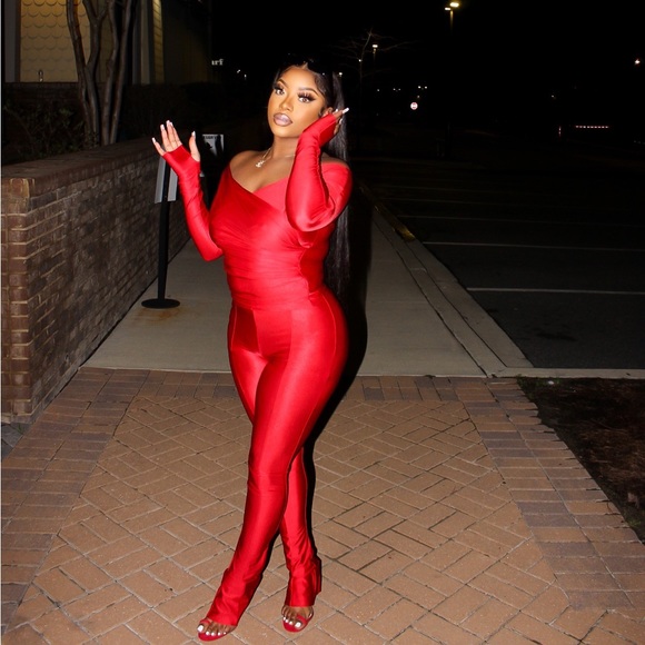 Red Coucoo Two Piece Set - Picture 3 of 5